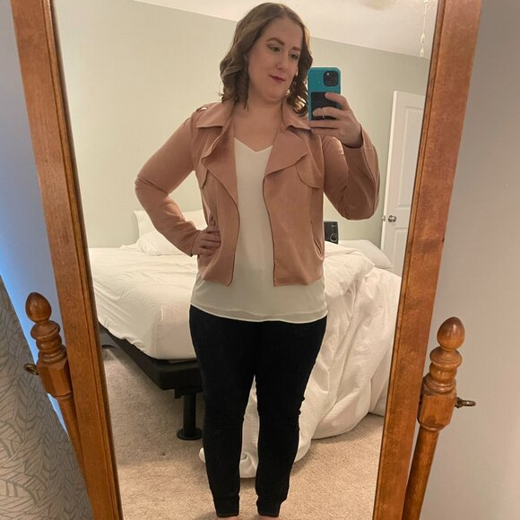 Meet your Posher, Laura - Picture 6 of 14